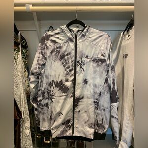 H&M Sport Tie-Dye Windbreaker/Raincoat